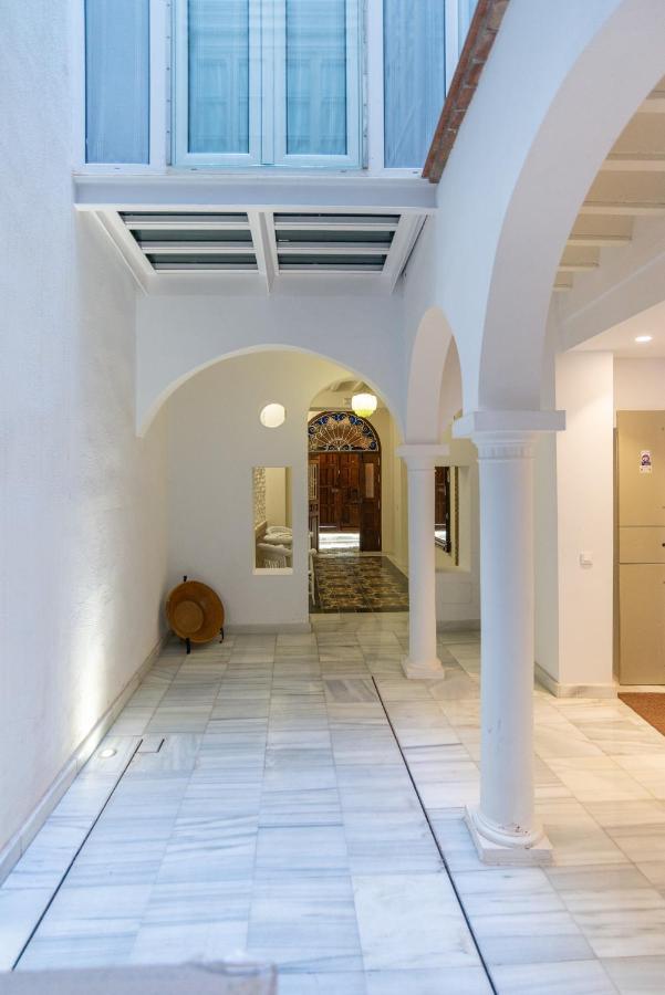 Urbe10 Carreteria Big Terrace Suite Malaga Exterior photo